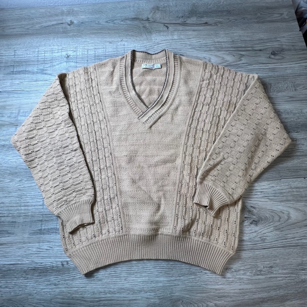 St. Croix Knits Sweater Mens L Tan 100% Zephyr Wool V-Neck Textured Made in USA